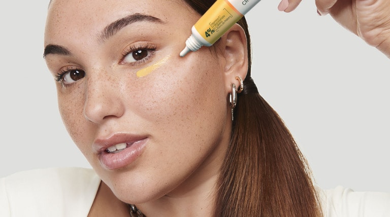 Vitamina C en el rostro: Beneficios y usos en tu rutina